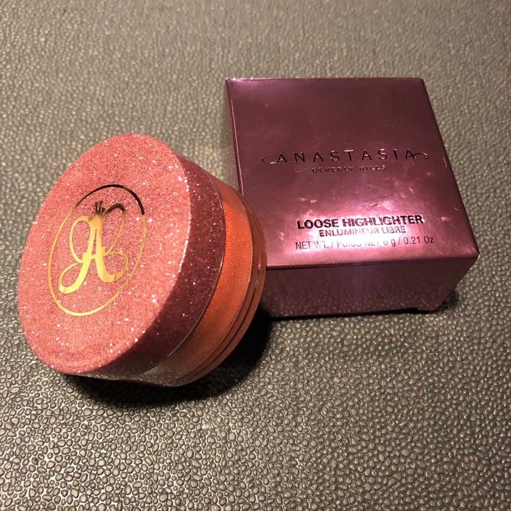 ANASTASIA Beverly Hills Loose Highlighter